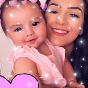 Meet your Posher, Esperanza